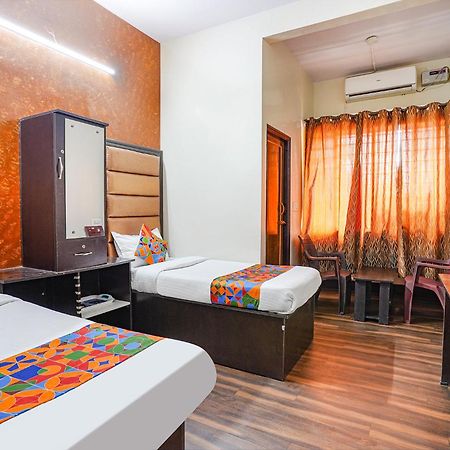 Hotel Fabexpress Pavithraa Edition - Nr Yeshwantpur Circle Bangalore Esterno foto